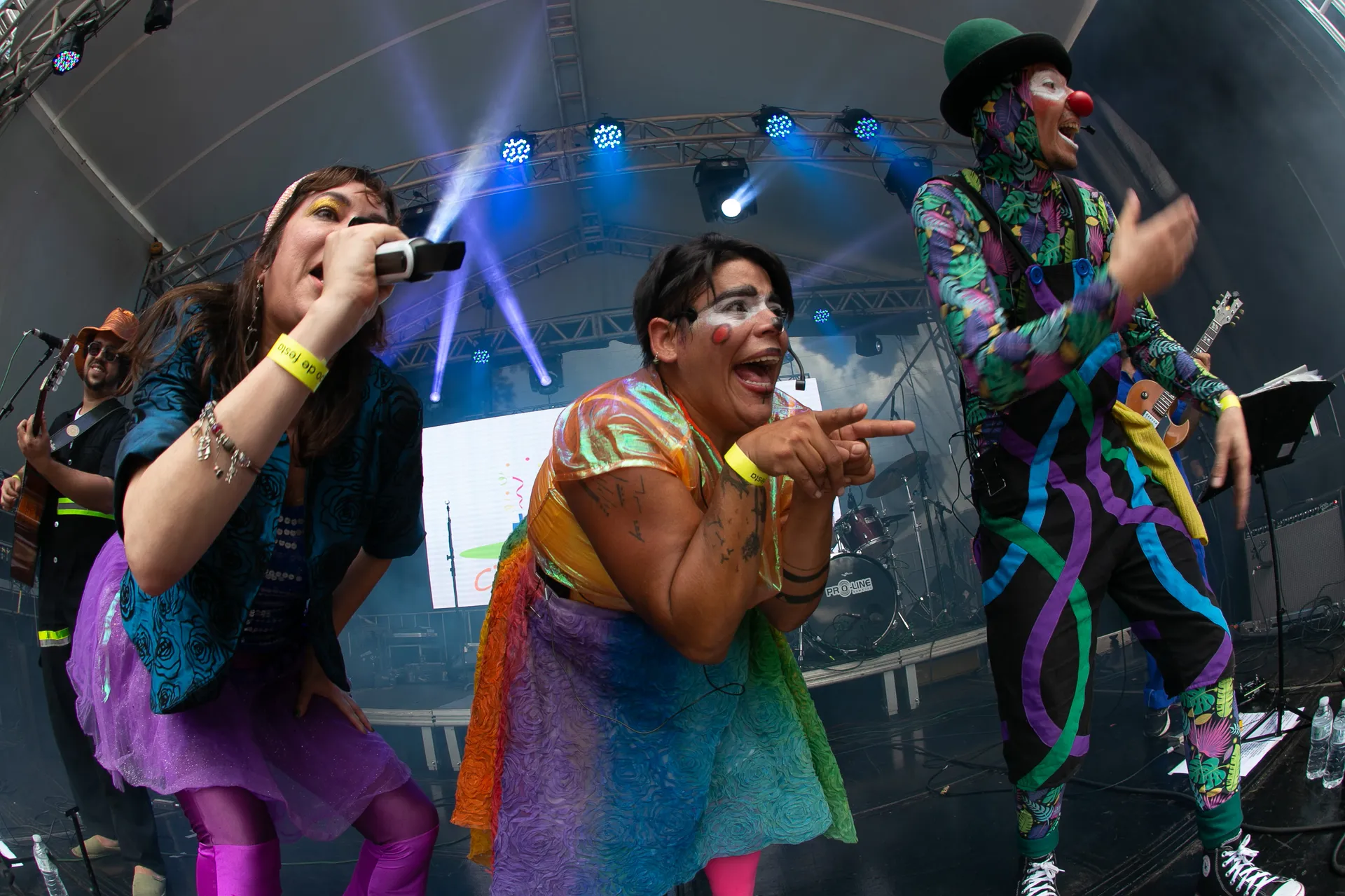 Circo Marimbondo momento 1